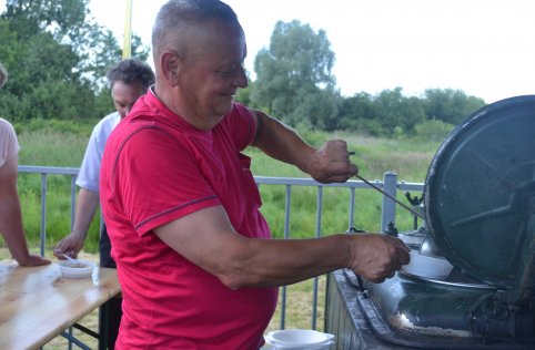 Otwarcie boiska sportowego w Chmielku - 27 maja 2018r.